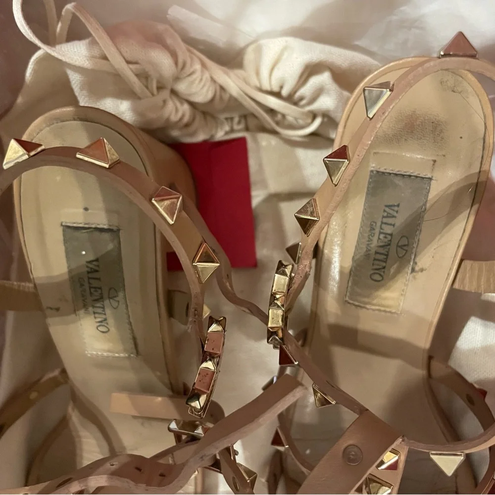 Valentino Garavani rockstud calfskin ankle strap sandal 60 mm skin color EU 35.5 - Picture 14 of 15